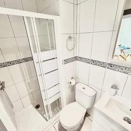 Open Seas Apt; Infinite Sea Views In Riviera Appartement *